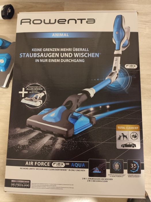 Aspirator vertical Rowenta Air Force 560 Aqua