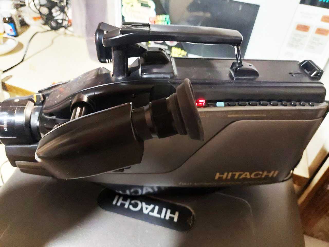 Продам видеокамеру Hitachi Made in Japon