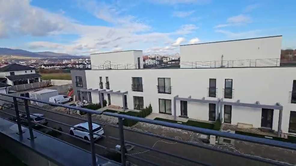 Casa tip duplex Dealul Furcilor