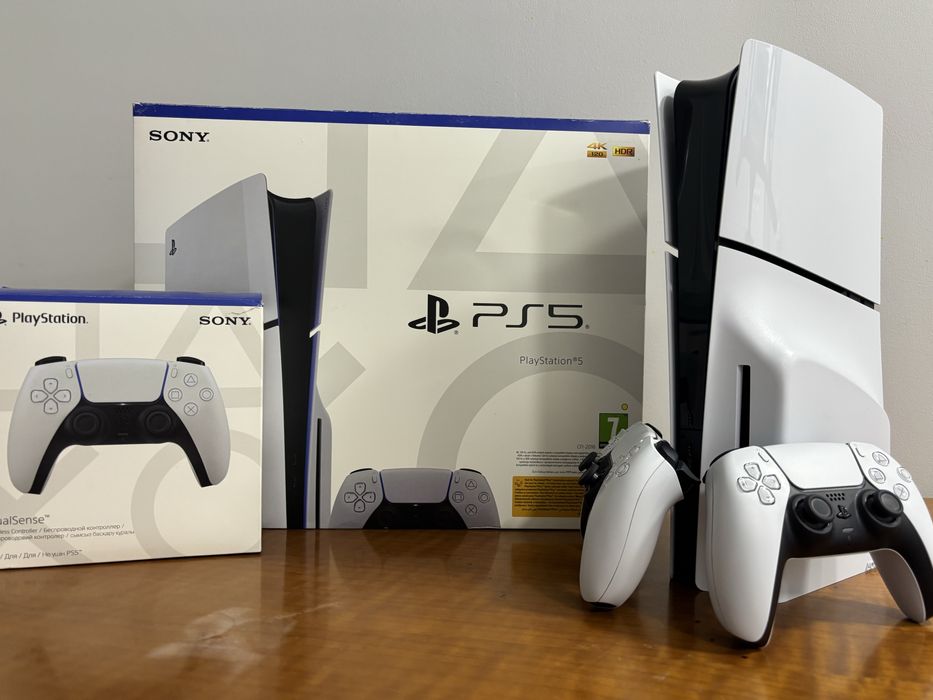 PS5 Slim с Дисководом
