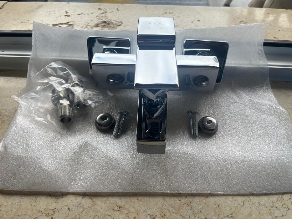 Baterie de duș E.C.A. – nouă, cu accesorii incluse