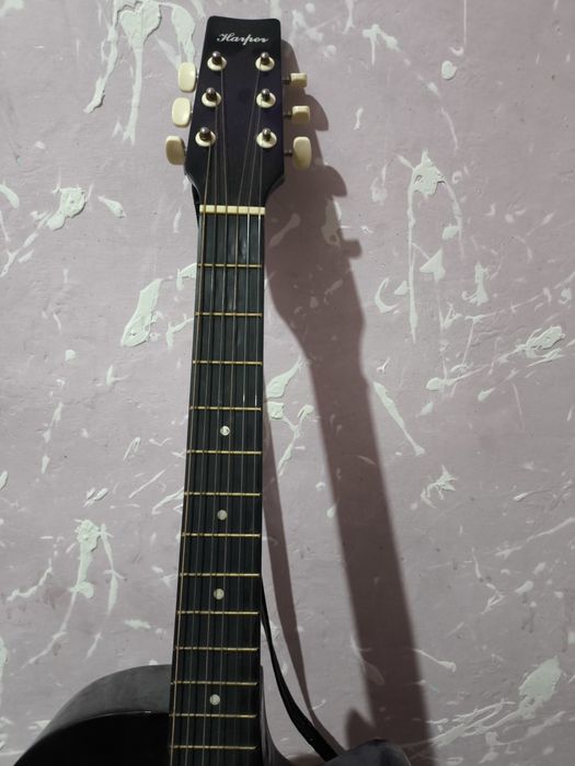 Gitara sotiladi Srochniy