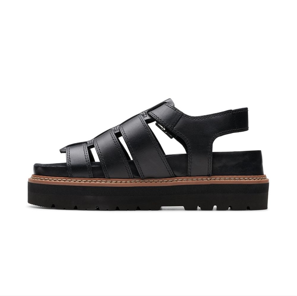 Кожени сандали на Clarks