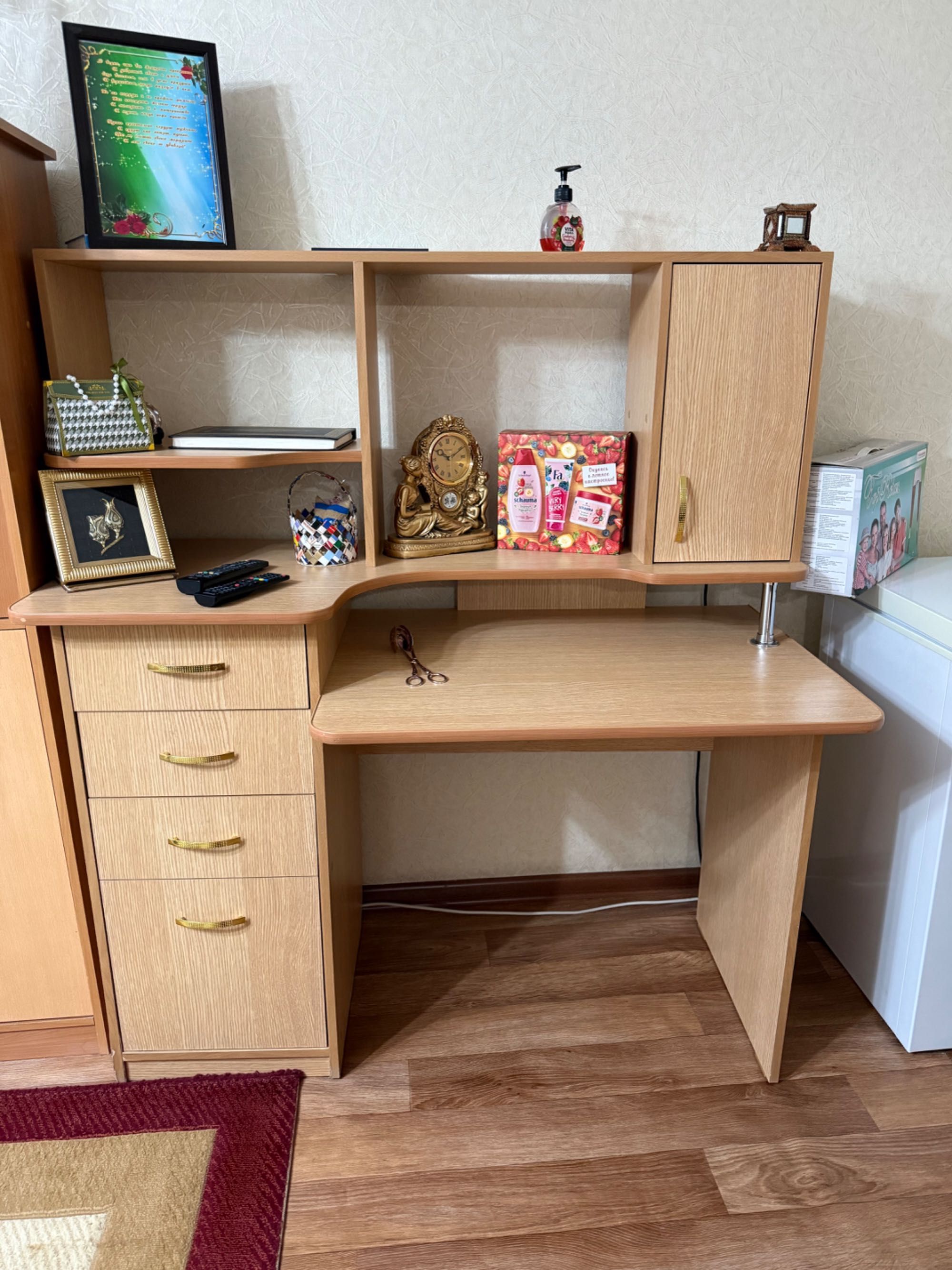 компьютерный стол