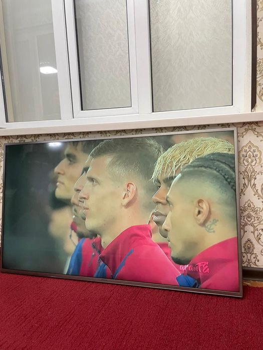 Продам телевизор Samsung 55 дюйм оригинал 100%