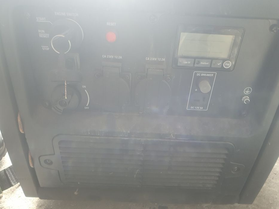 Generator Hyundai HY3200SEi