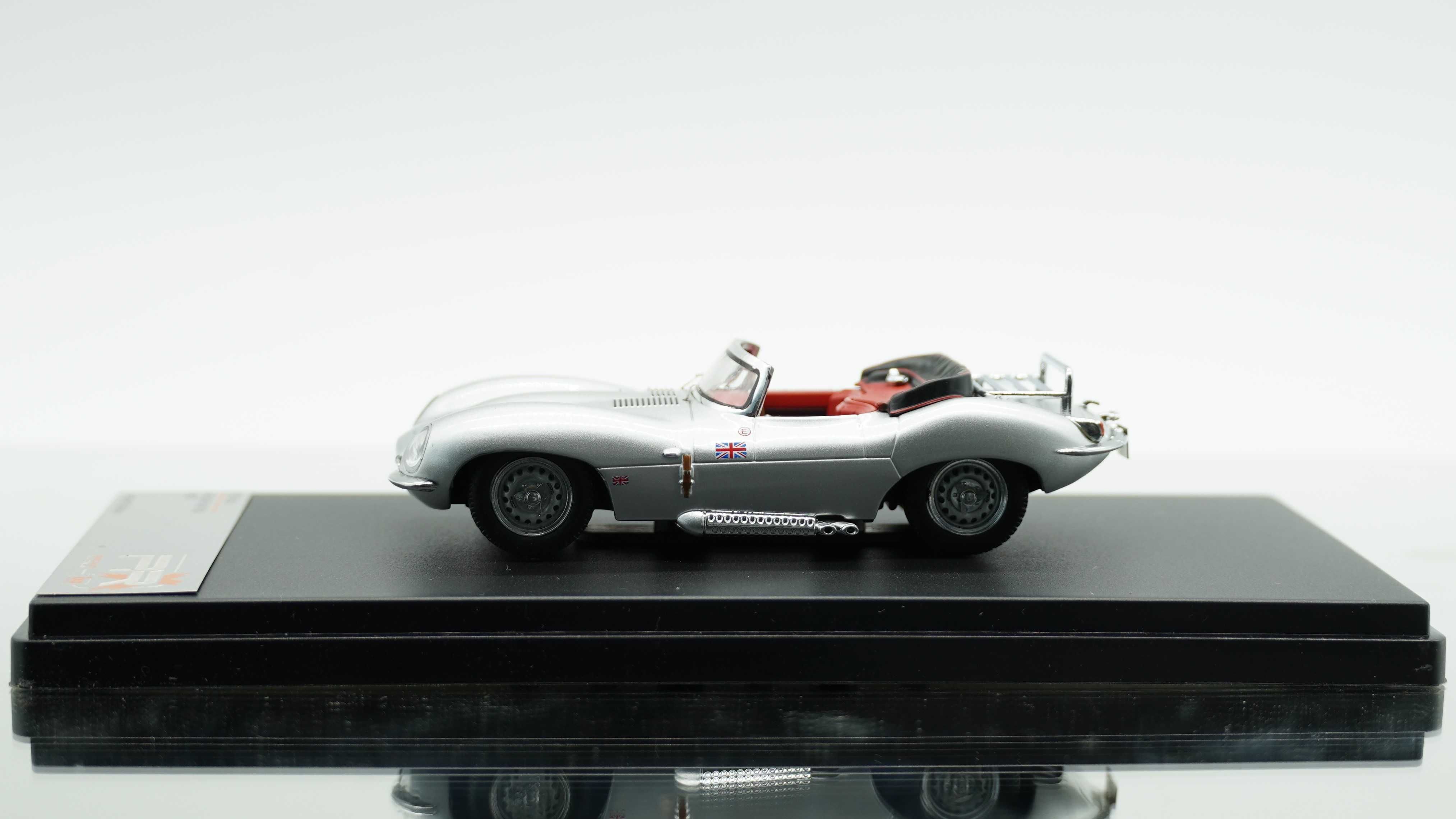 Jaguar XK SS - Premium X 1/43