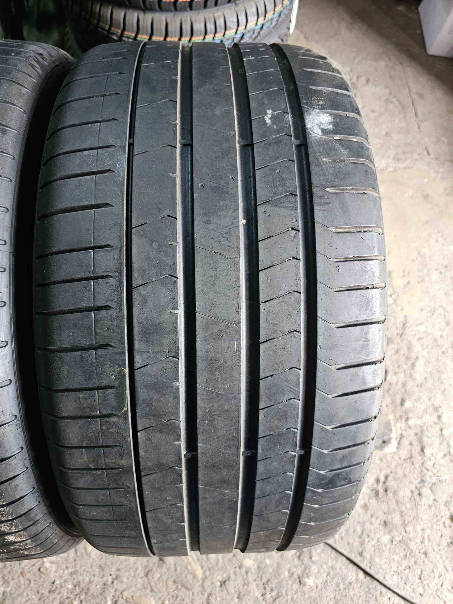 2 anvelope vara 295 30 20 Pirelli Pzero