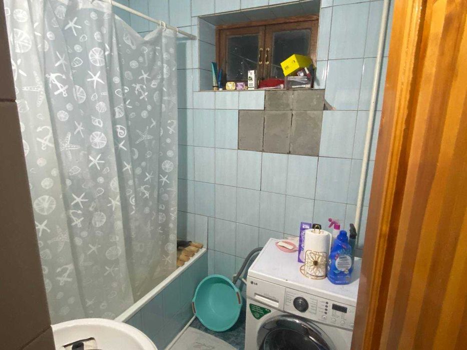 Кирпичный  дом  4/3/4 83м2  Срочно продаётся !!!