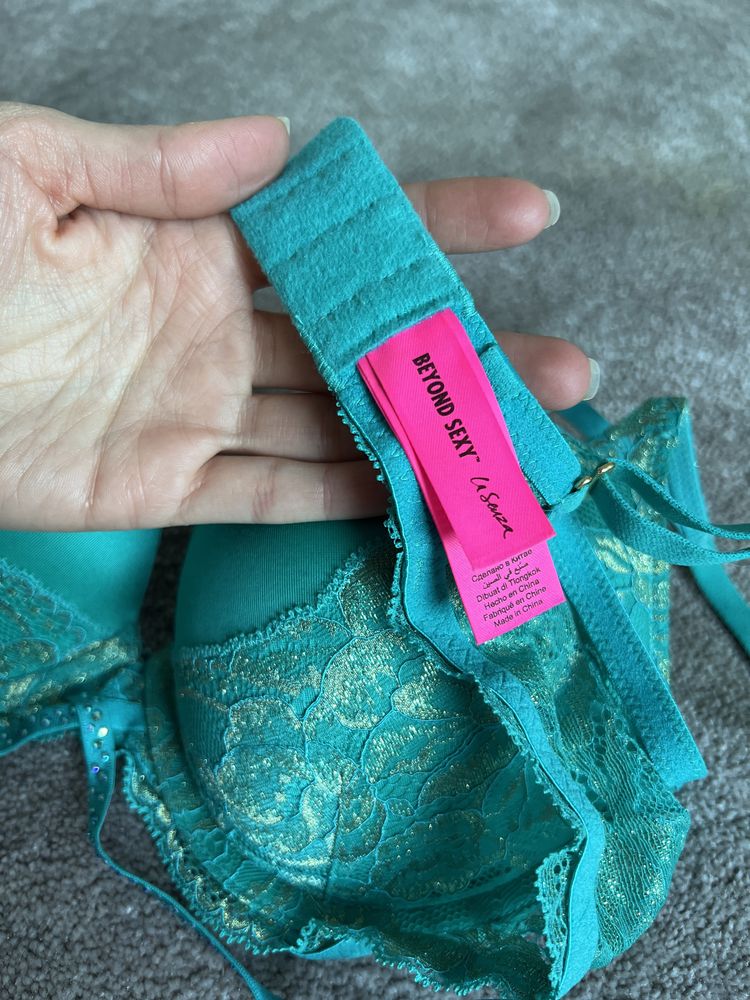 Sutien turquaz cu push-up - brand La Senza