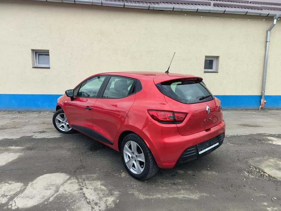 Renault Clio 09/2018 Benzină