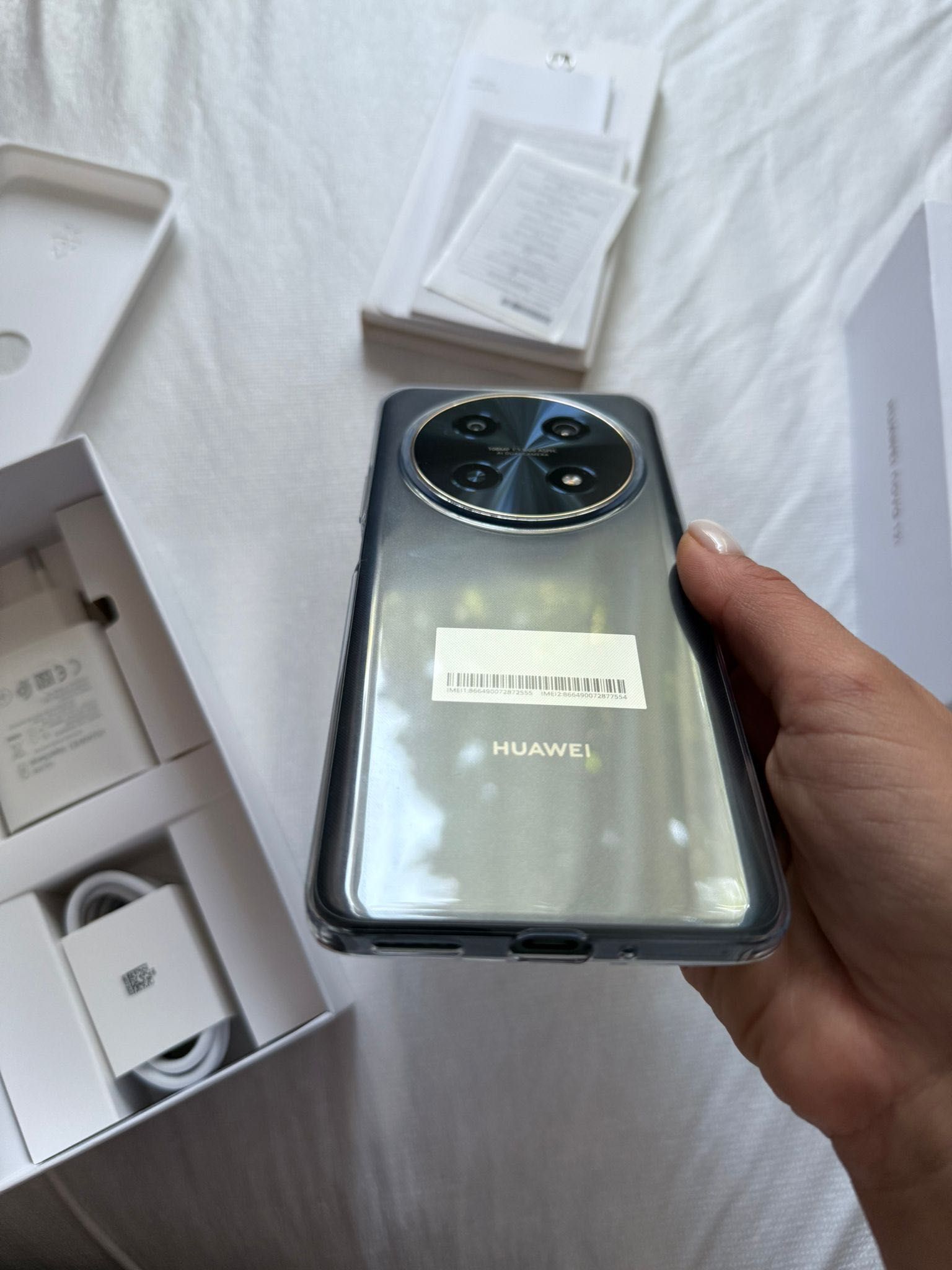 Huawei Nova 12i чисто нов