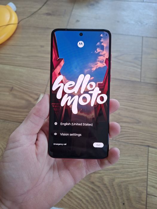 Motorola Moto G84 roz pantone 256 gb