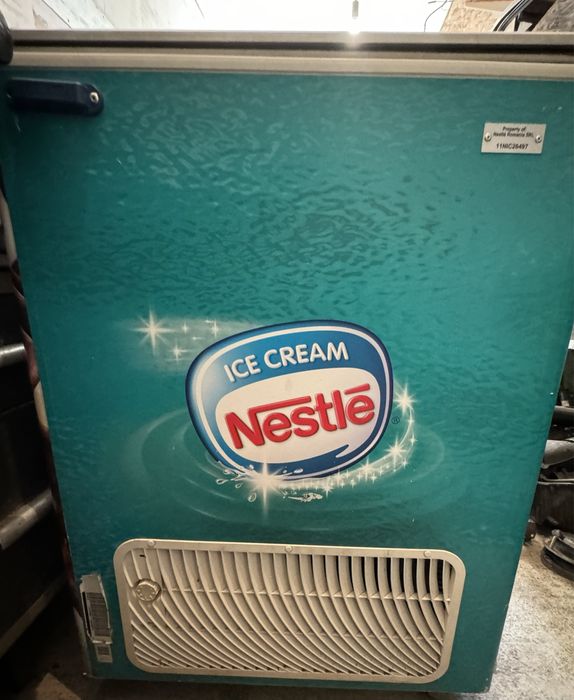 Congelator  350 L Nestle