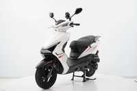 Скутер Gst 150cc шлем в подарок