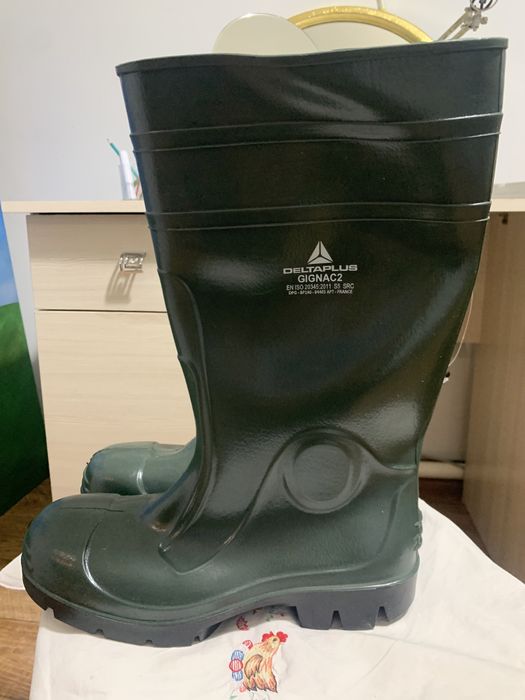 Сапоги резиновые