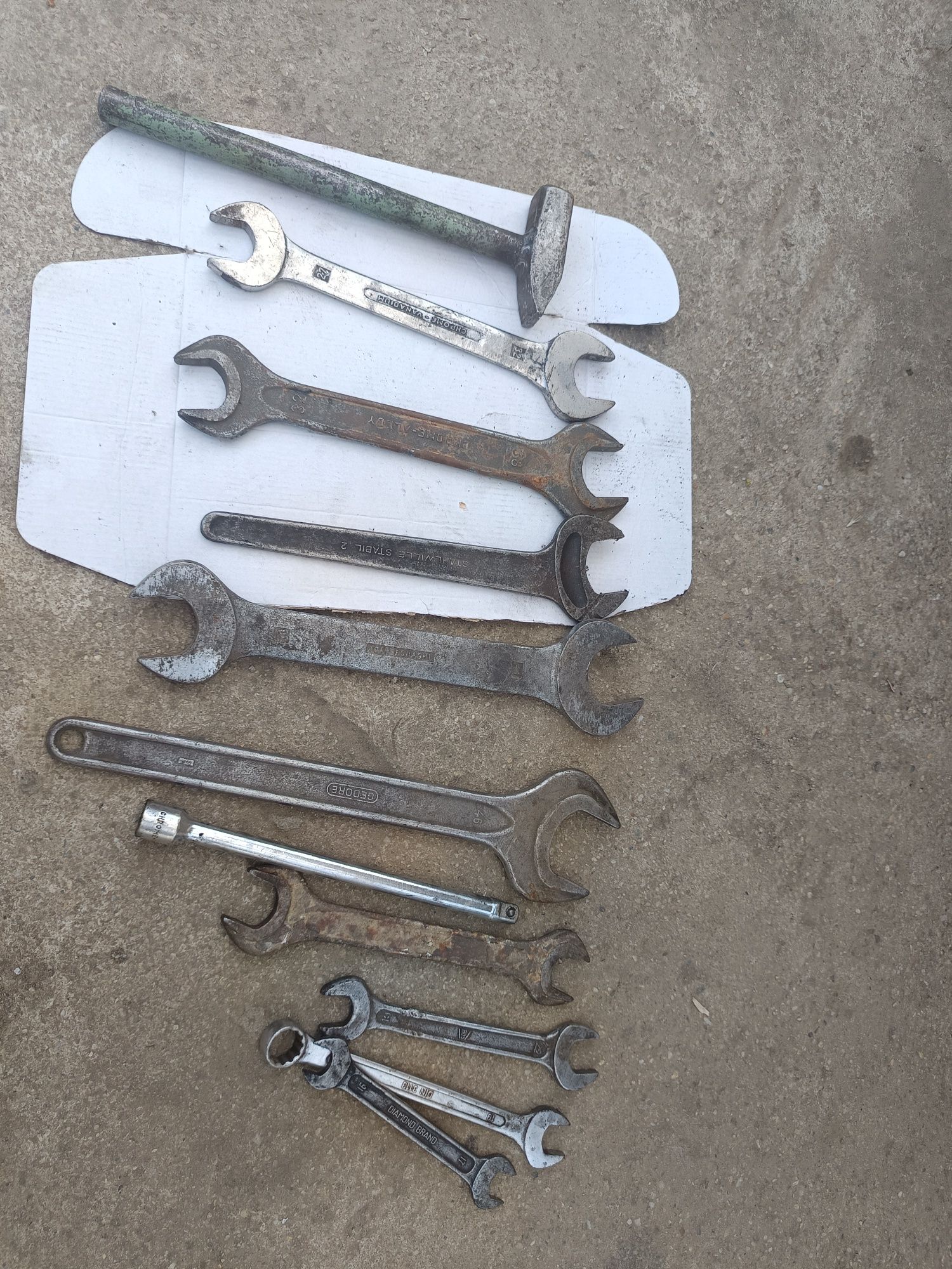 Lot de cheii fixe,prelungitor și ciocan metal turnat