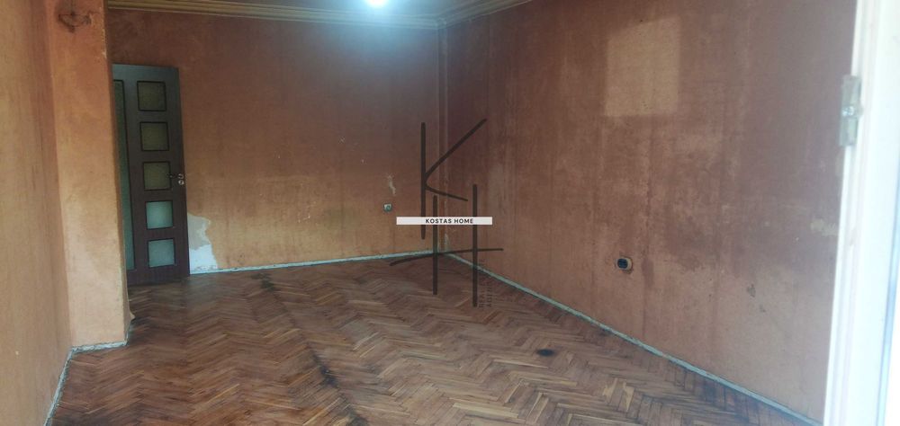 Продава се Тристаен апартамент в Варна, Чайка - 70 кв.м за 1858 €/кв.м - Снимка #2