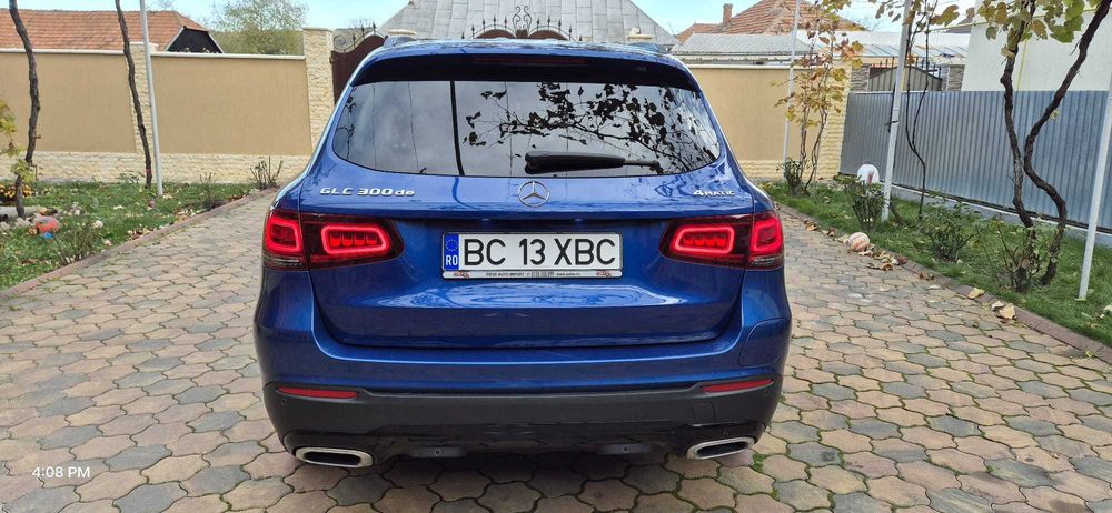 Mercedes GLC 300de 4Matic Hybrid