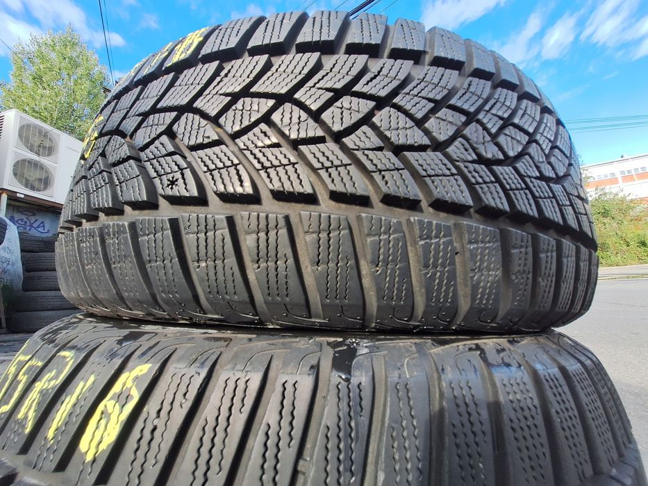 2 anvelope iarna 215/55r16 Goodyear Montaj Gratuit
