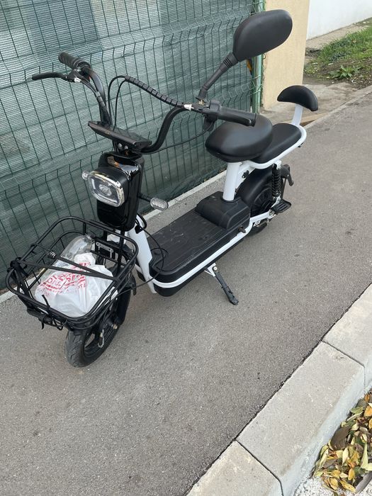 E-Scuter Electeic
