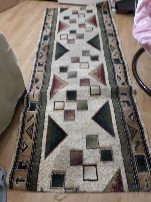 Covor mare și gros și traversa