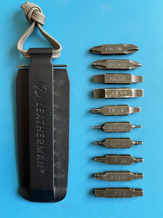 Victorinox,Fisher,Olight,Maglite,Leatherman,Solingen,EDC.