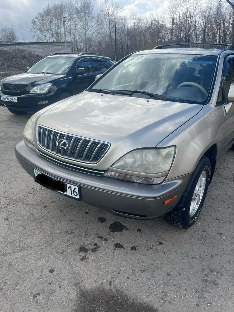 Продам lexus rx300