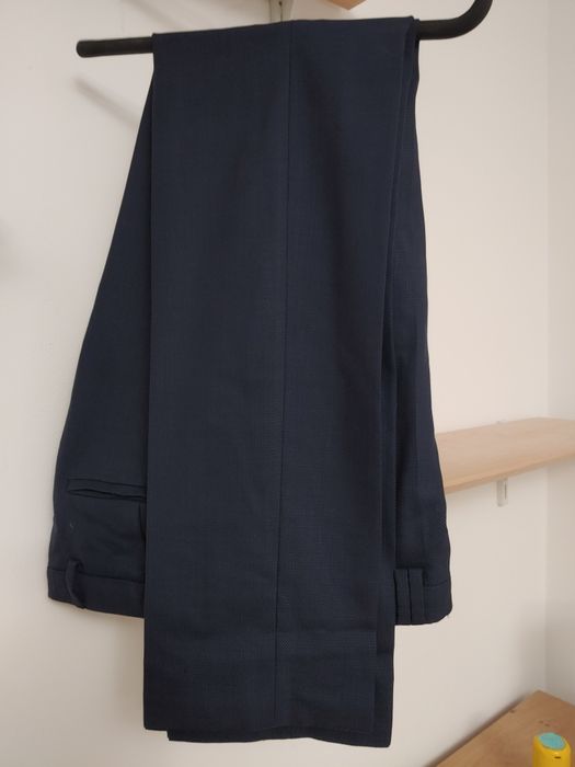 Pantaloni Boss măsura M