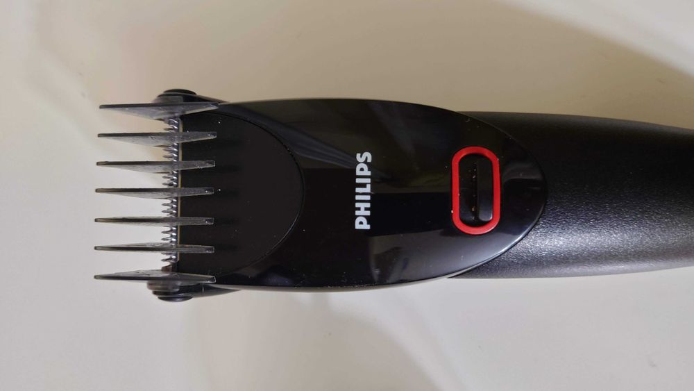 Masina de tuns Philips reglabila 0-21mm