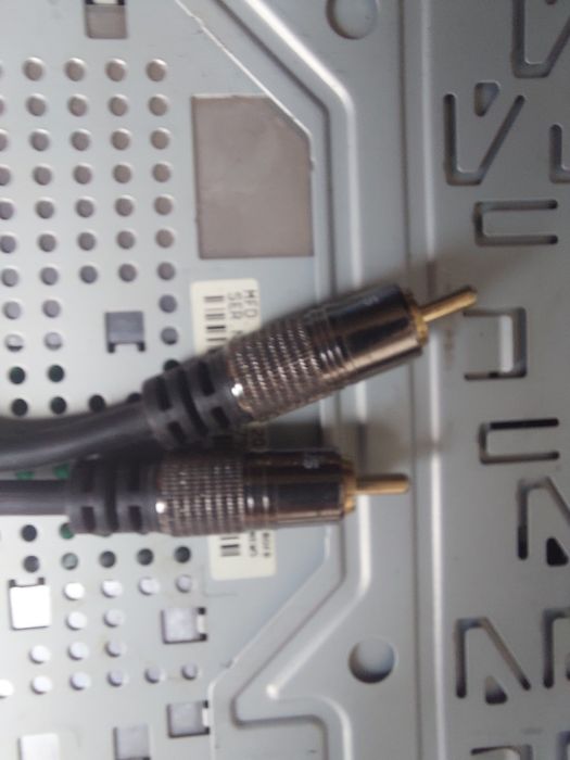 Субуфер Alpine, Плеър Pioneer  и USB 32 gb.