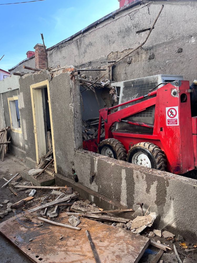 Transport moloz  CONTAINARE 3/5 mc