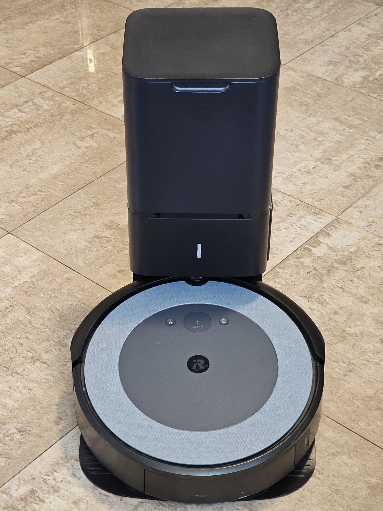 Robot aspirator iRobot Roomba i3+ (i3554), Li-ion, Consum 26Wh