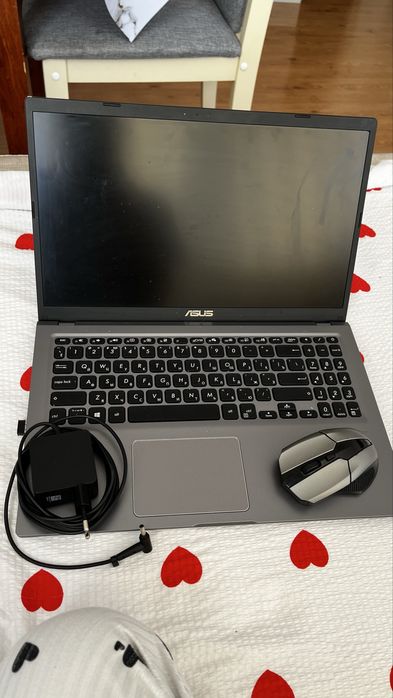 Продам ноудбук, Asus  в хорошем состояний