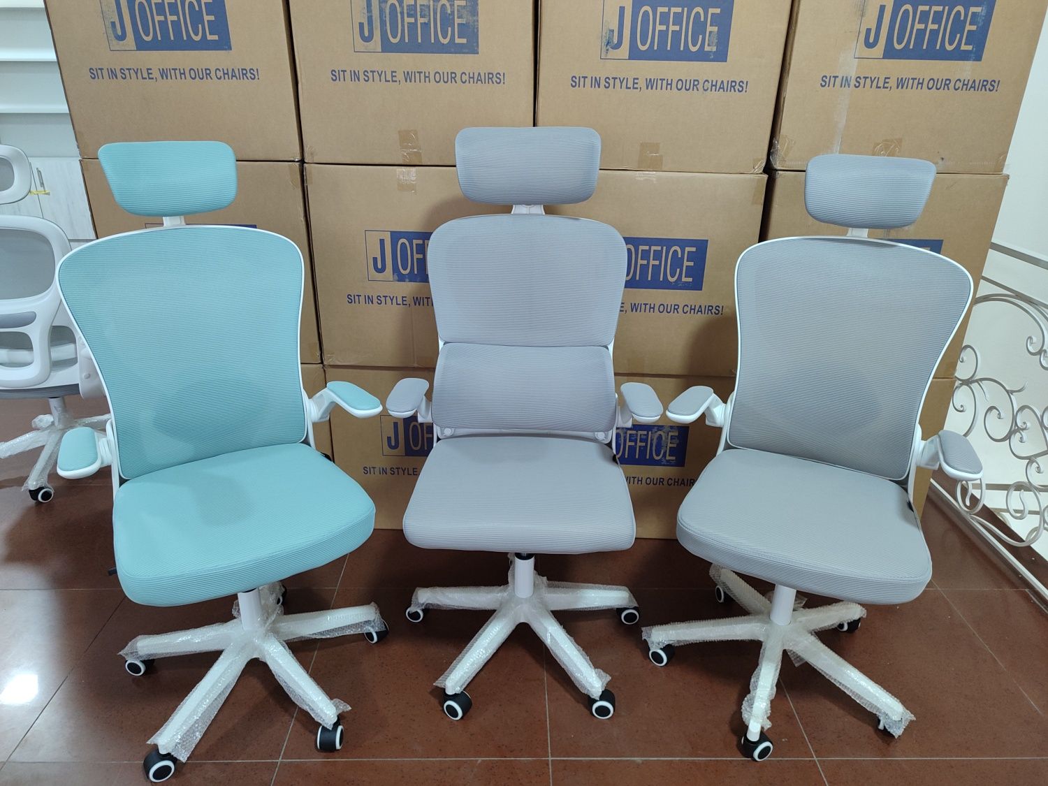 Офисное кресло 7053 grey и 7801 grey есть гарантия и доставка