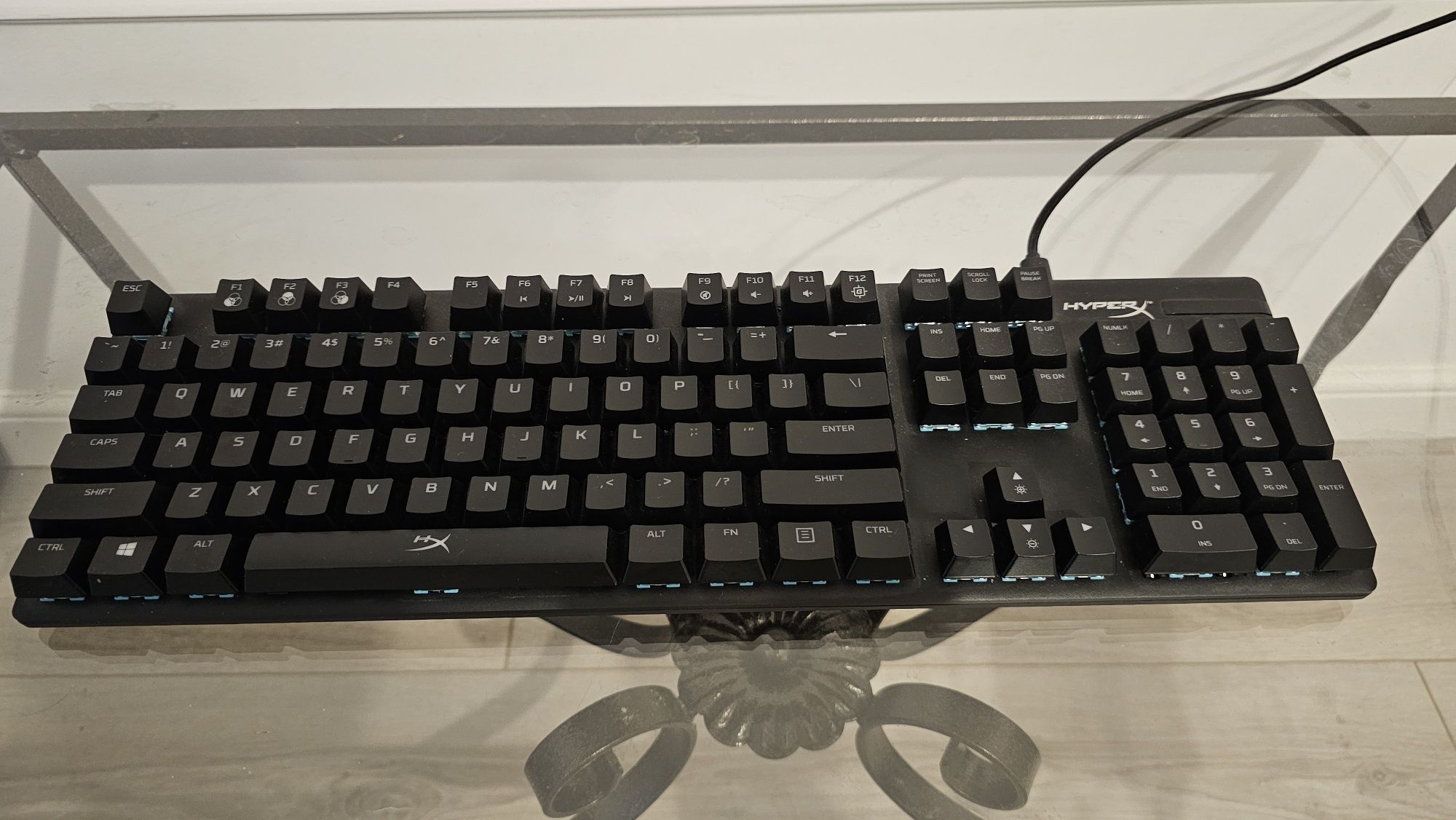 Tastatura gaming Hyperx alloy origins 2 RGB aqua switch