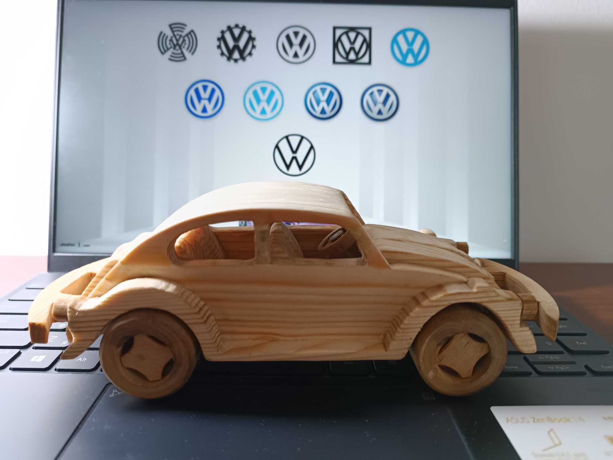 Maşinuţă VW eco din lemn (hand made)