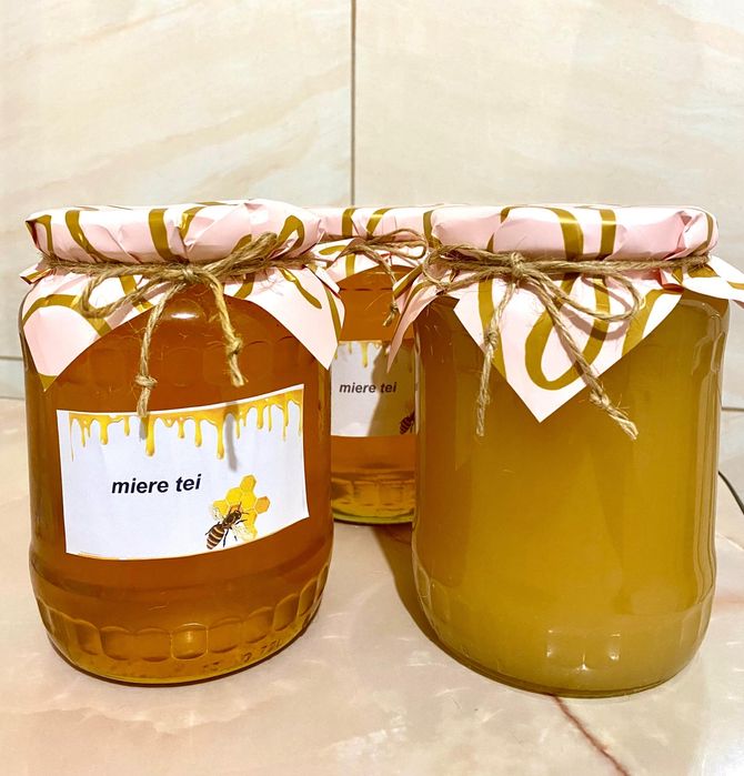 Vând miere de albine