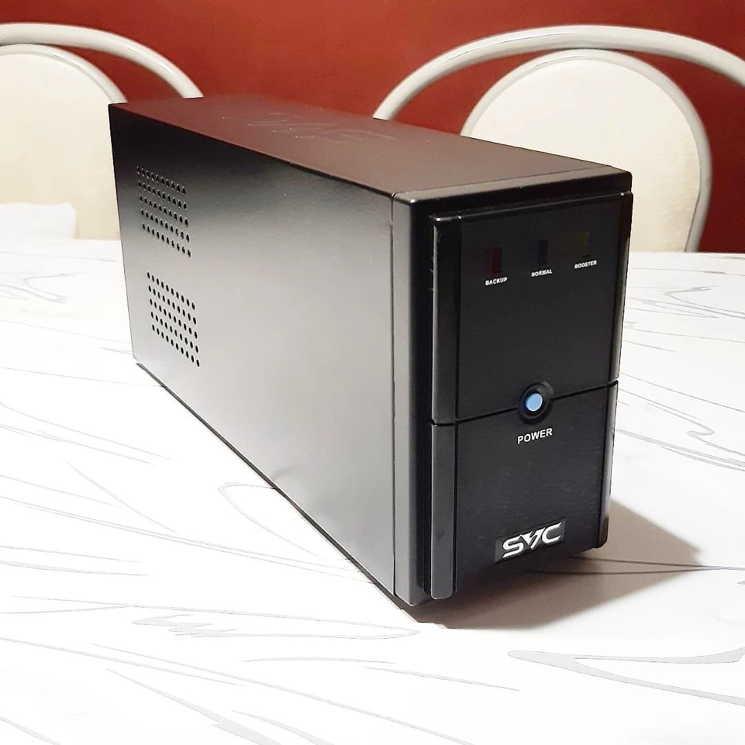 ИБП/стабилизатор SVC V800-L