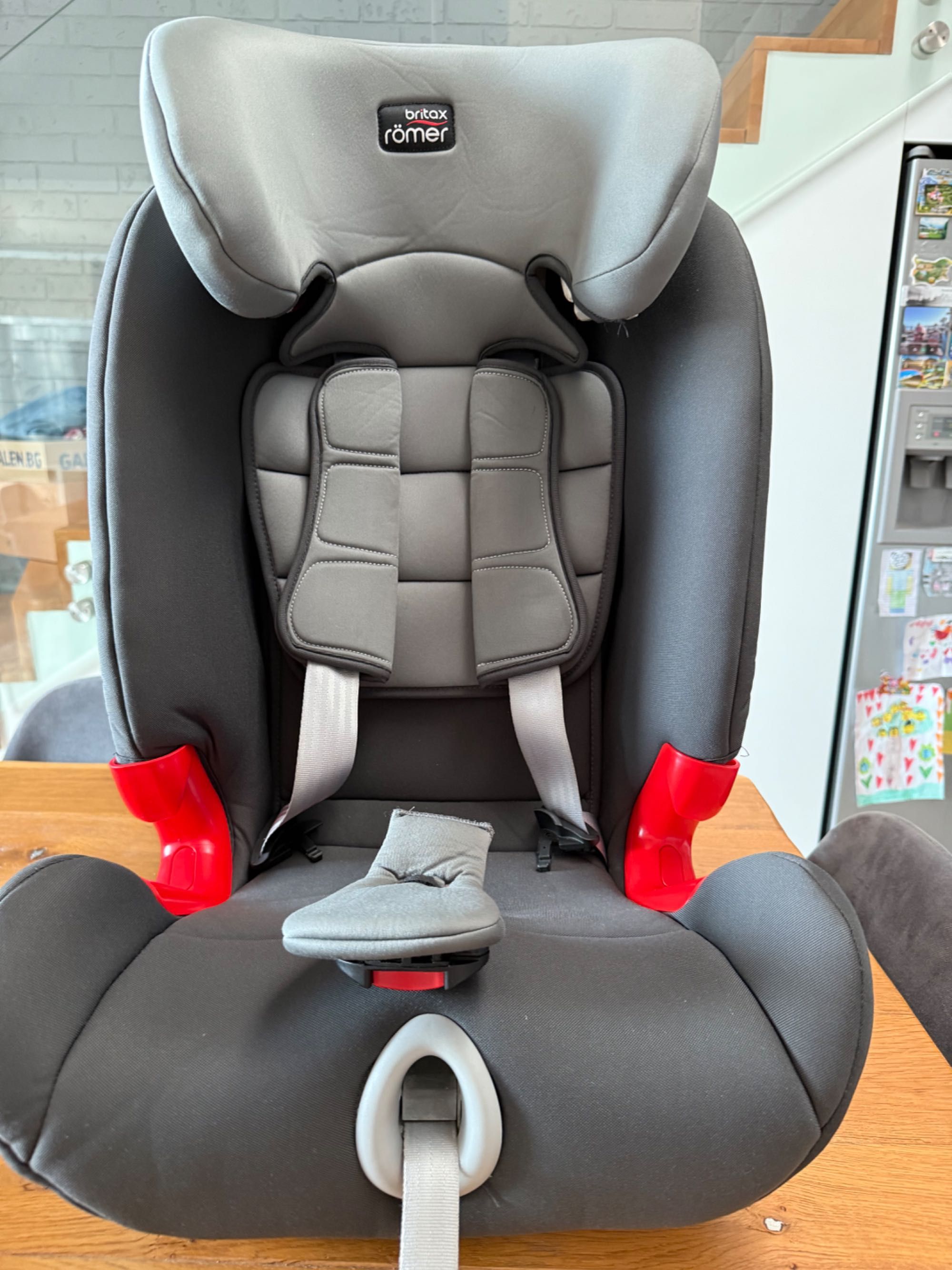 Столче за кола ISOFIX Britax Romer Advansafix III SICT Storm Grey