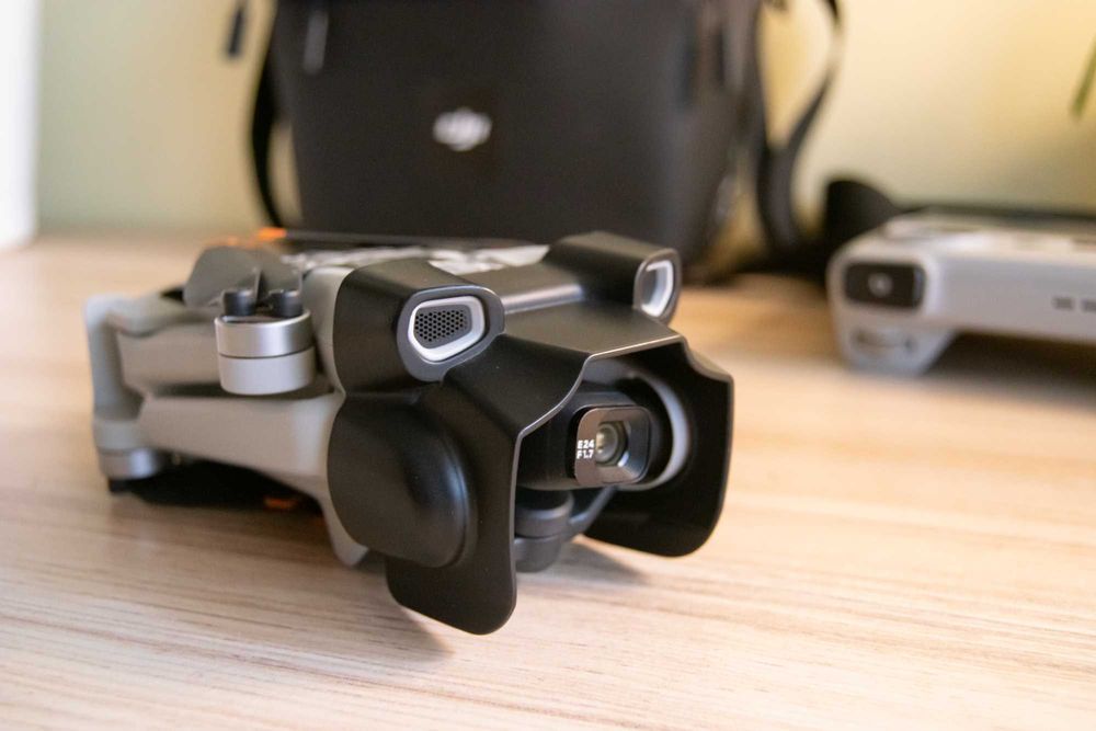 Комплект DJI Mini 3 Fly More Combo + DJI Care Refresh