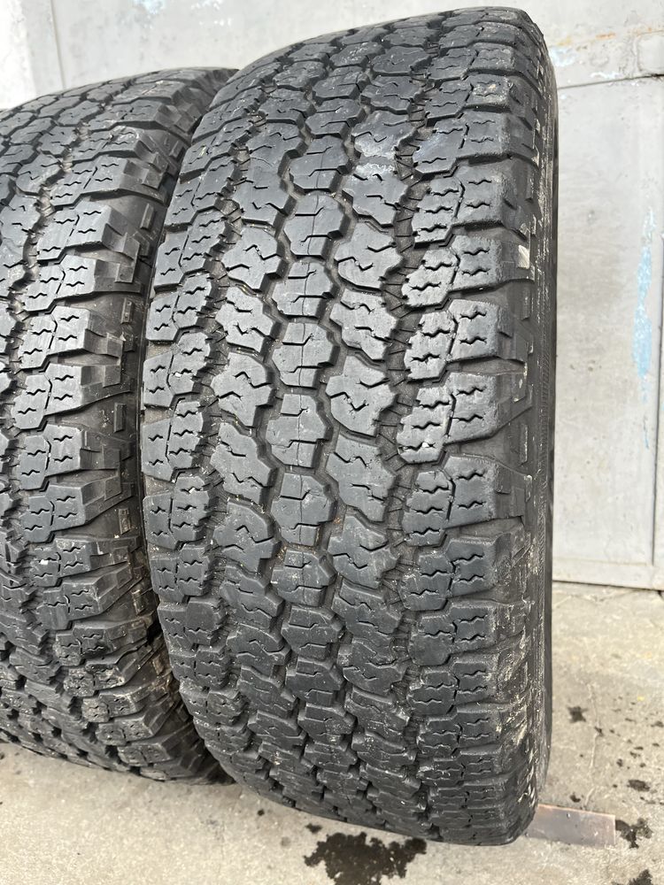 4 бр. всесезонни гуми 255/70/15C GoodYear WRL DOT 4820 6-6,5 mm