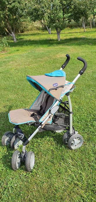 carucior pliabil Chicco vara-iarna-ploaie