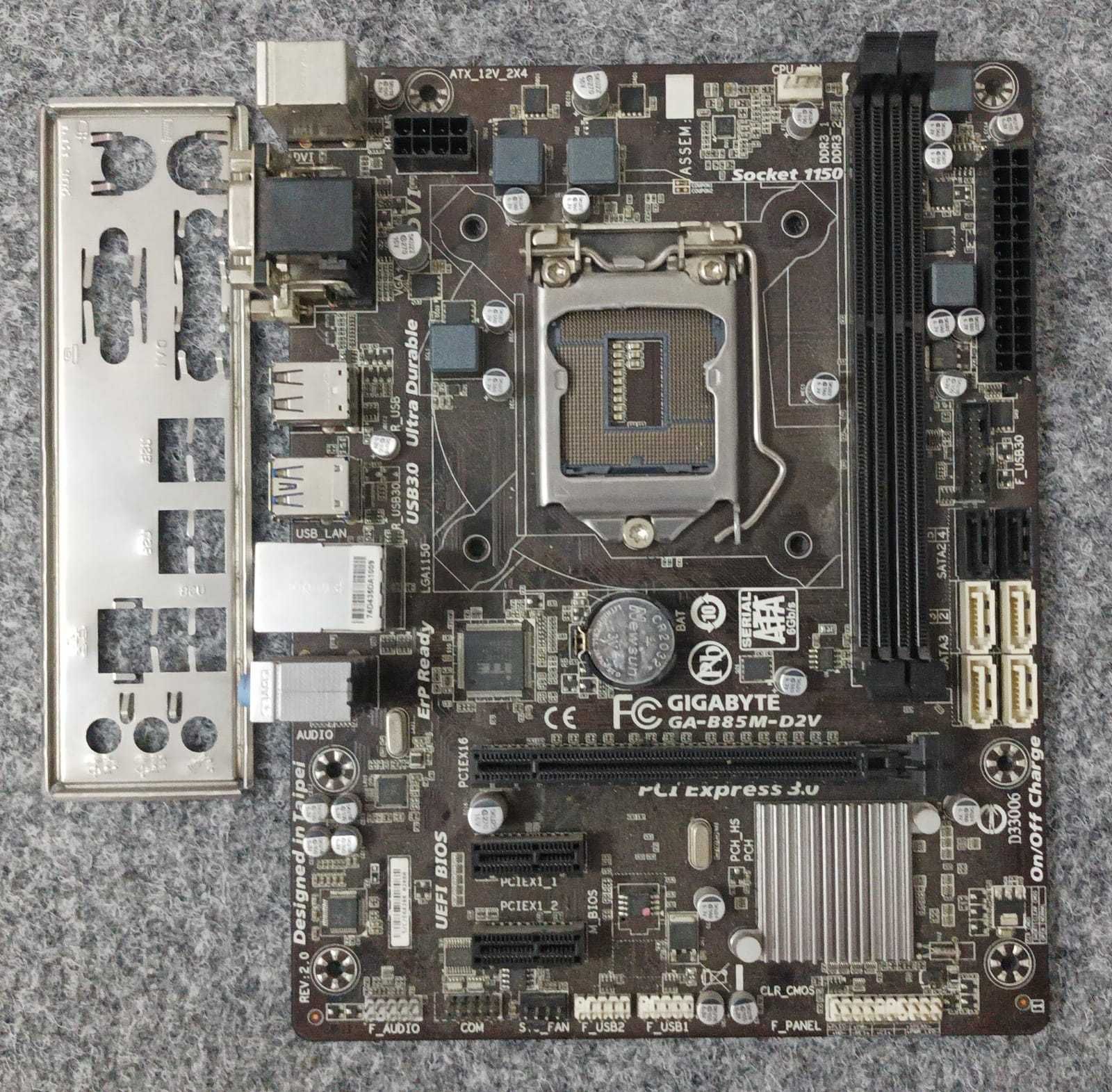 Продается материнская плата Gigabyte GA-B85M-D2V