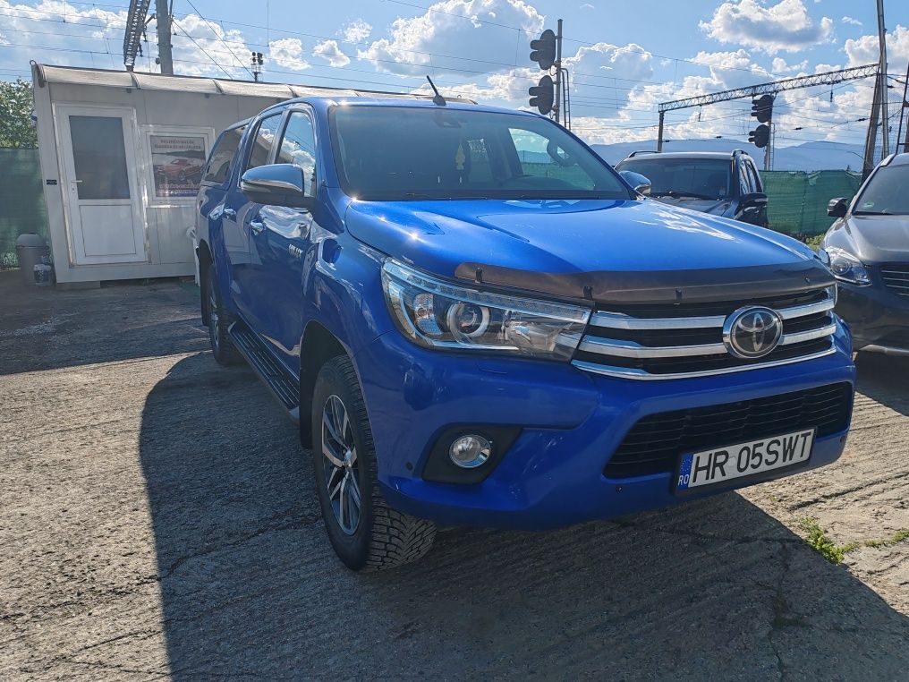 Toyota Hilux 2.4 Automatic