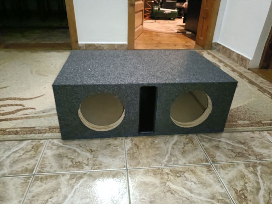 Incintă subwoofer la comandă – calculată pentru sunet optim.