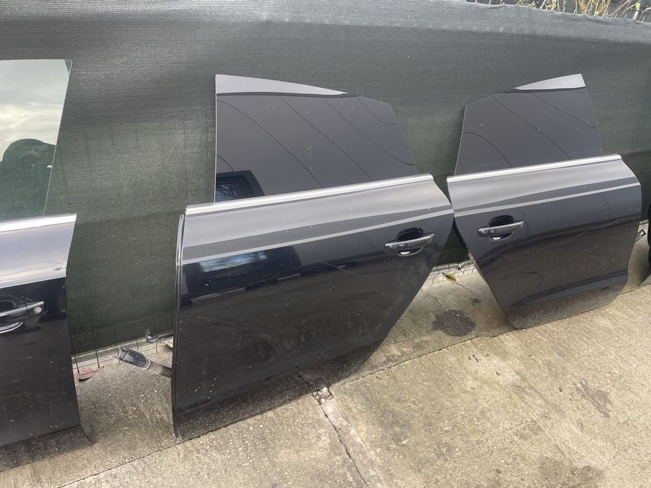 Usa / portiera stanga / dreapta fata / spate Audi A5 B8 LZ9Y negru