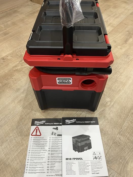 Прахосмукачка Мilwaukee M18 FPOVCL-0