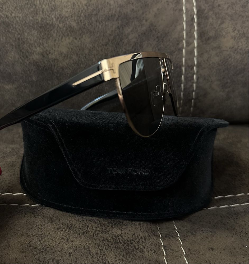 Оригинални слънчеви очила Tom Ford, Gucci