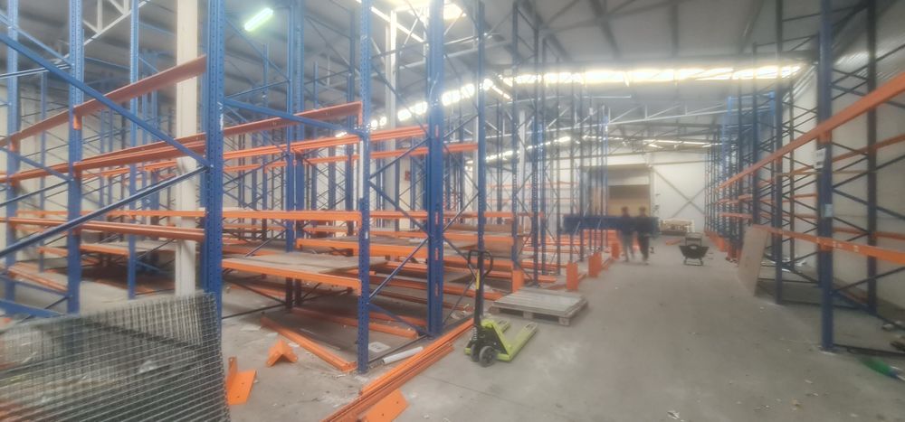 Rafturi metalice
